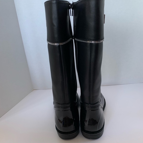 Michael Kors Daisy Shana Boot - Picture 3 of 5